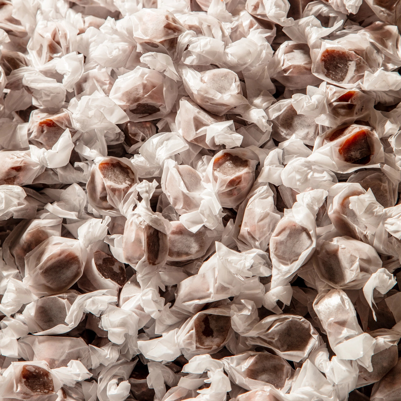 [Little Apple Treats] Rose Petals + Cocoa Nibs Apple Cider Caramels